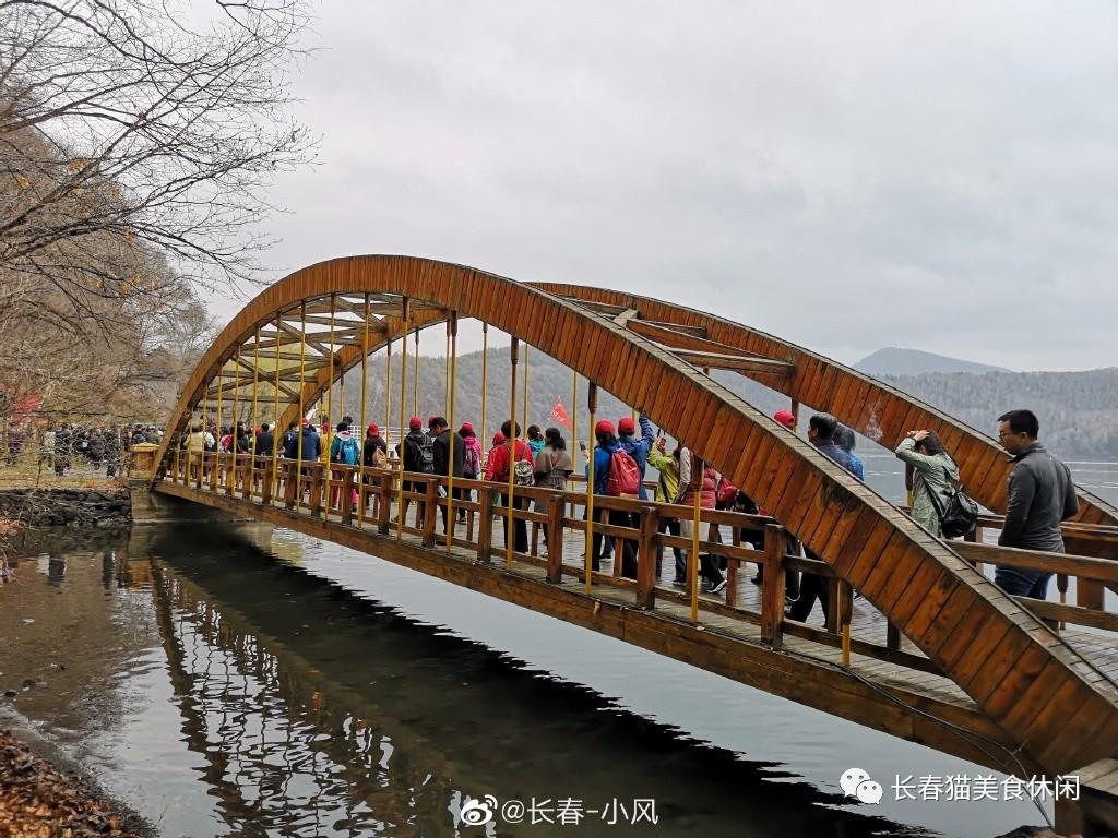 龙湾火山湖