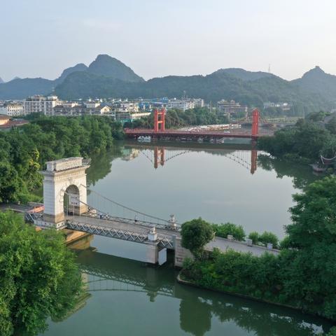 桂林木龙湖景区是谁建的？