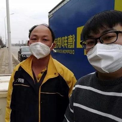 为什么德邦快递到了转运场一直不动了？