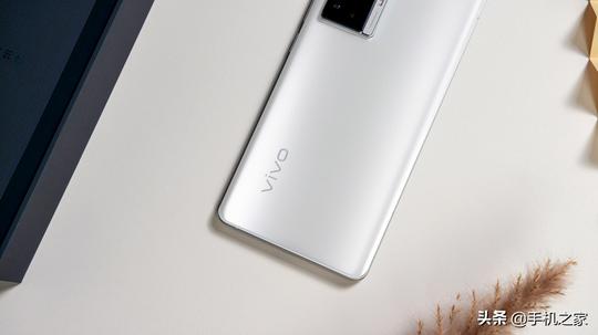 vivox70pro评测：实力并不均衡但同价位依旧值得选