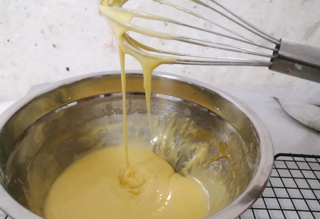 柠檬和鸡蛋清打奶油怎么做(奶油加朗姆酒比例)