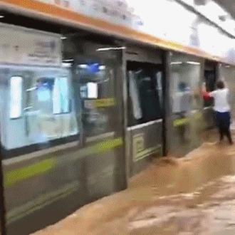 河南灾情体现什么问题