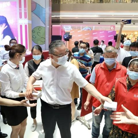 绿联推出“充电宝以旧换新计划”：没3C标识的可半价换购