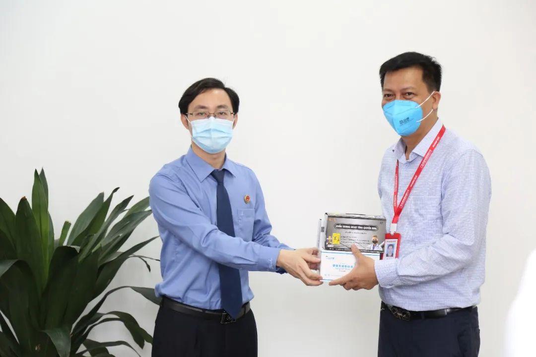 专家建议美国节假日期间优先采购电子产品、小家电与玩具