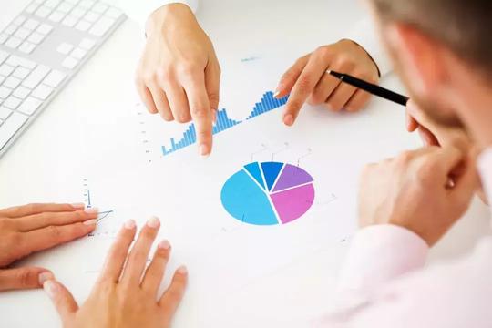 “爆款”到“冷门”，热门专业的兴衰给我们什么启示？