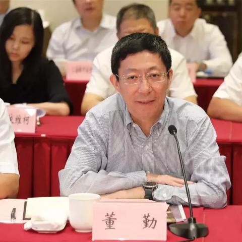 使命召唤官网（使命召唤官网，游戏玩家的首选之地）