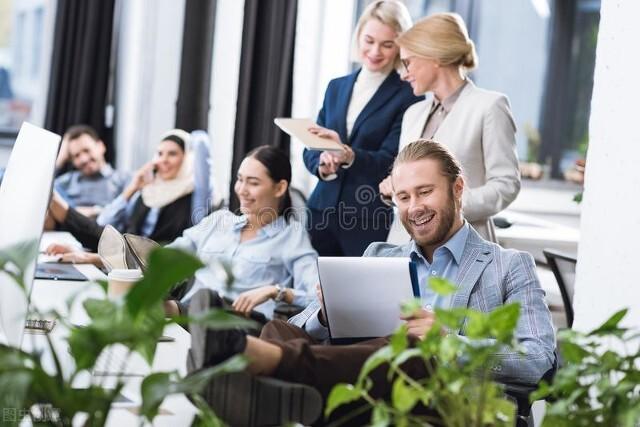 社会医学杂志论文答辩稿什么专业不用做论文答辩