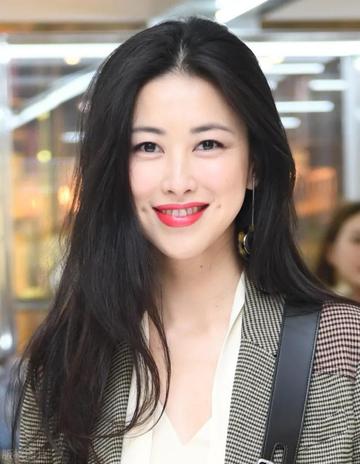 朱珠最惊艳的三张全身照片