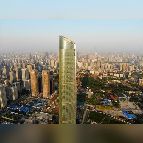 福建省在安徽省的哪个方向？