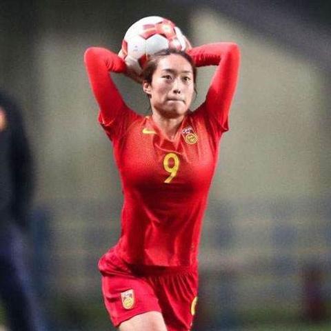 足球运动员简笔画图画大全的长尾关键词有什么