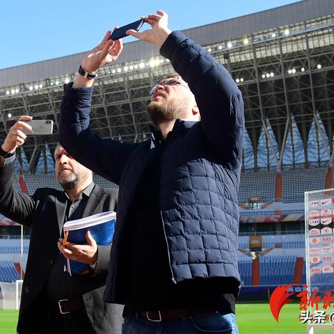 济南市中区有什么球场嘛