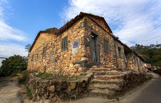 再约石头厝