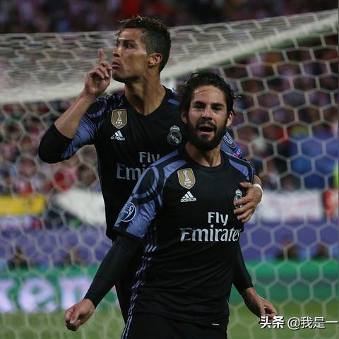 拜仁全部足球运动员名单的长尾关键词有什么