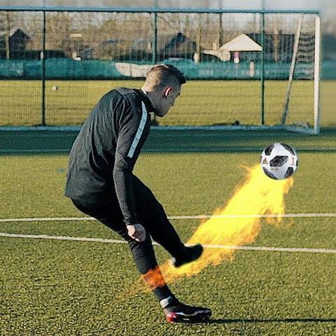 足球怎么练大腿肌