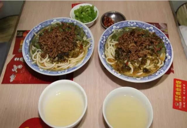 晚餐美食男士吃什么（除夕夜吃过晚饭后）
