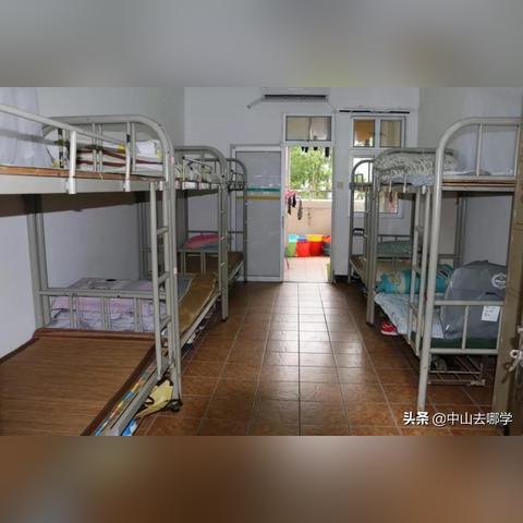 河南省实验中学的宿舍环境如何？