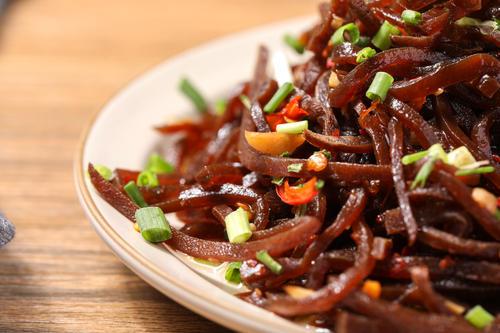 襄阳有什么特色美食（襄阳过年去哪玩最合适）