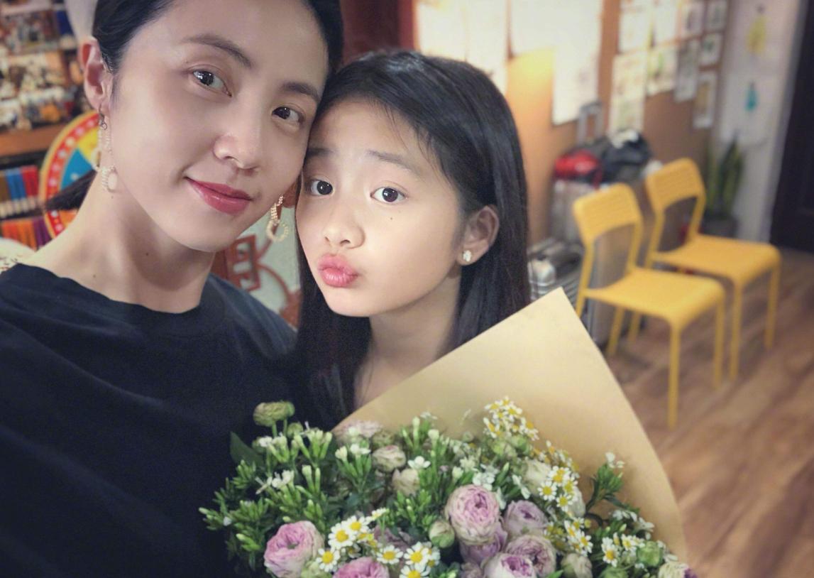 姓刘怎么给女宝宝起名(求男孩和女孩各一个名谢谢)