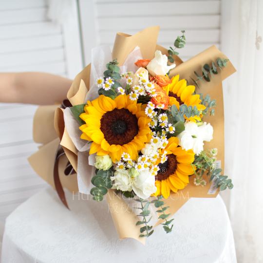 向日葵的花语，向日葵花代表什么？