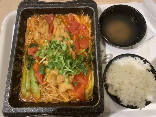 快餐行业：生意兴隆的门店如何运作？