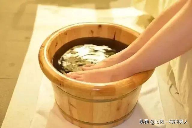 夏天宝宝出汗怎么补水