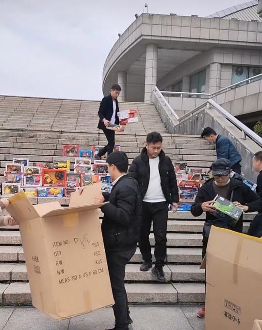 赚钱商机千元便可创业项目，创业才是改变人生的唯一出路！