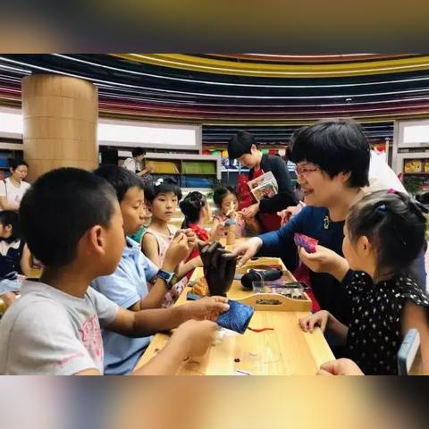 大连市图书城怎么样啊