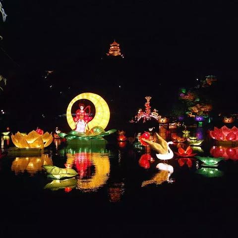 邯郸市稻草巨人的长尾关键词有什么