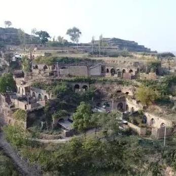 山西祁县有个梁家村吗？