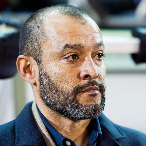 足球盒子有多重多少克