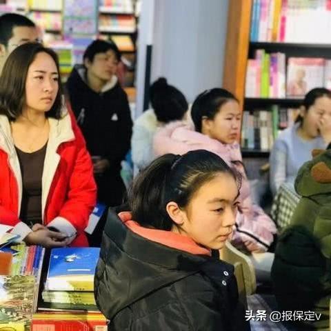 保定市离美国多少公里