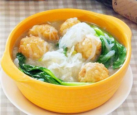 藕粉可以做什么美食（莲子羹和藕粉的区别）