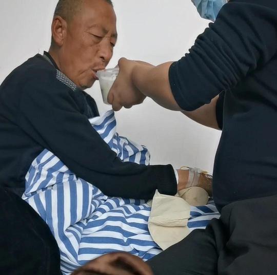 憨厚老农民创业血泪记，他搞农业失败八次后沦为贫困户，最后……