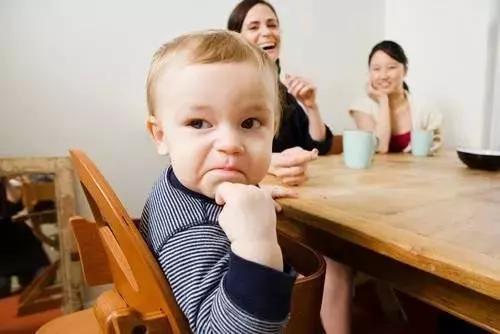 孩子一言不合就发脾气是什么原因