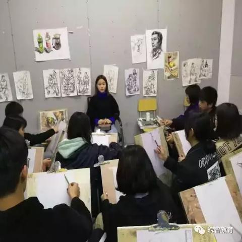 在合肥市素描兴趣班这个价位最低是多少一节课？