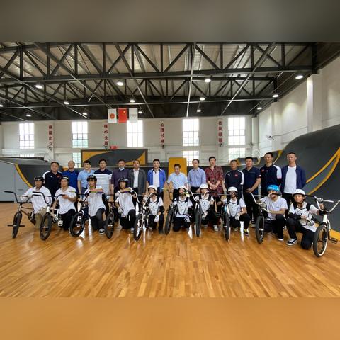 湖北足球运动员复训的长尾关键词有哪些