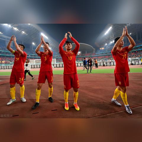 足球服怎么拍教程图片