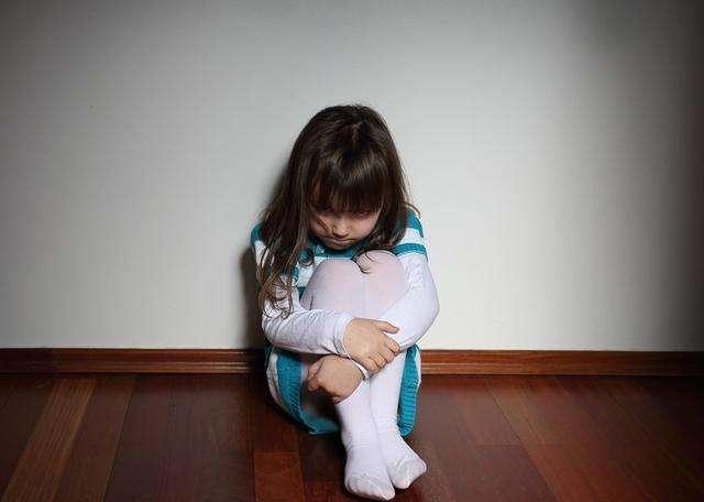 孩子发泄情绪时如何正确疏导