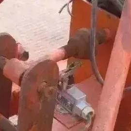 东莞市塔吊料斗二手的长尾关键词有哪些