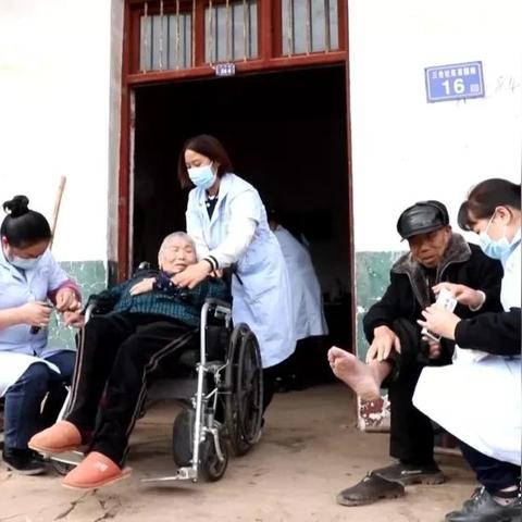请问在长沙哪有老年人衣服买？怎样选购啊？