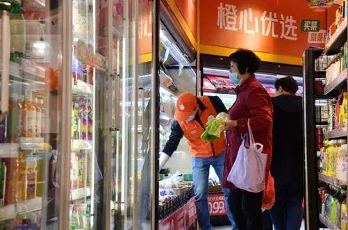 “卖衣服”的森马开始“卖菜”，2021年的菜市场热门生意吗？