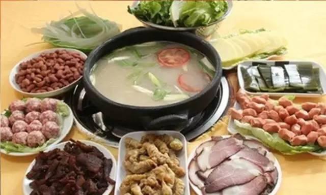 贵州以前吃什么美食（贵州菜属于什么菜）