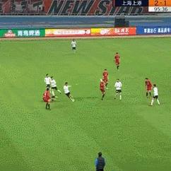 足球怎么防敌人发球