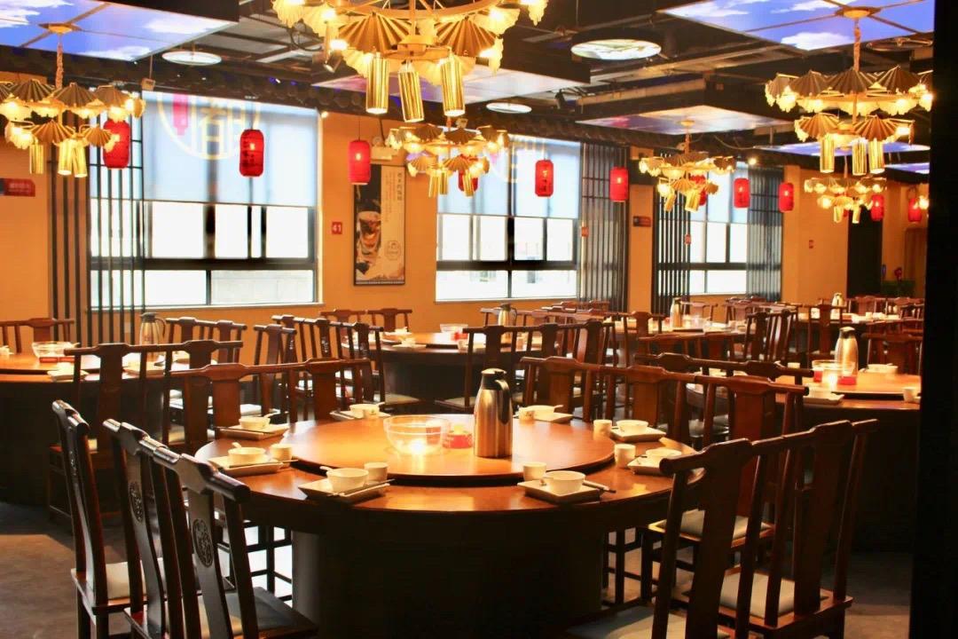 赣州有什么美食基地（有好心人介绍一下赣州城区有哪里可以逛一逛）