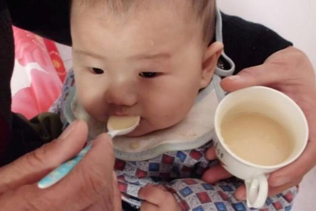 父母必看的宝宝喂食误区