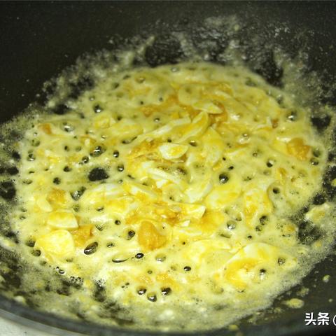 苦瓜咸蛋汤的做法大全的长尾关键词是什么