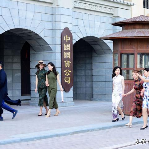 上海对青岛足球比赛的长尾关键词有哪些