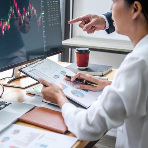 持有A股流通市值每年至少增10% 公募未来三年任务明确