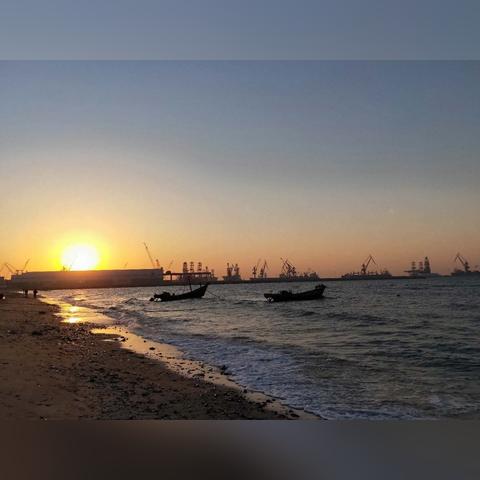 天津日出哪个方向