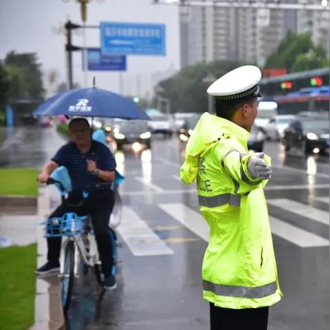 临沂市马路积水怎么解决